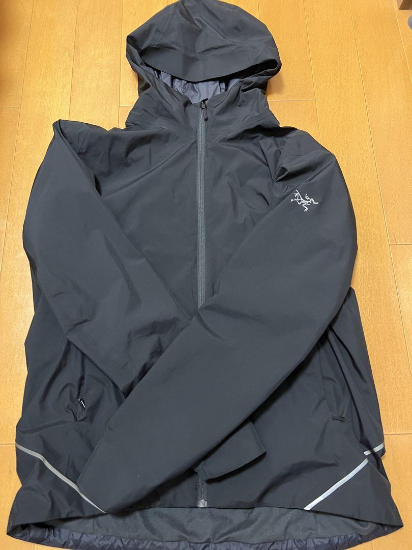 ARC’TERYX アークテリクス　ソラノフーディ