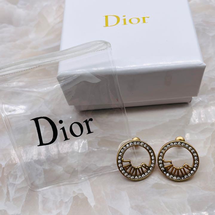 【ラインストーンが可愛い♪】Dior ピアス 人気が高い Christian Dior ロゴ ラインストーン クリスチャン