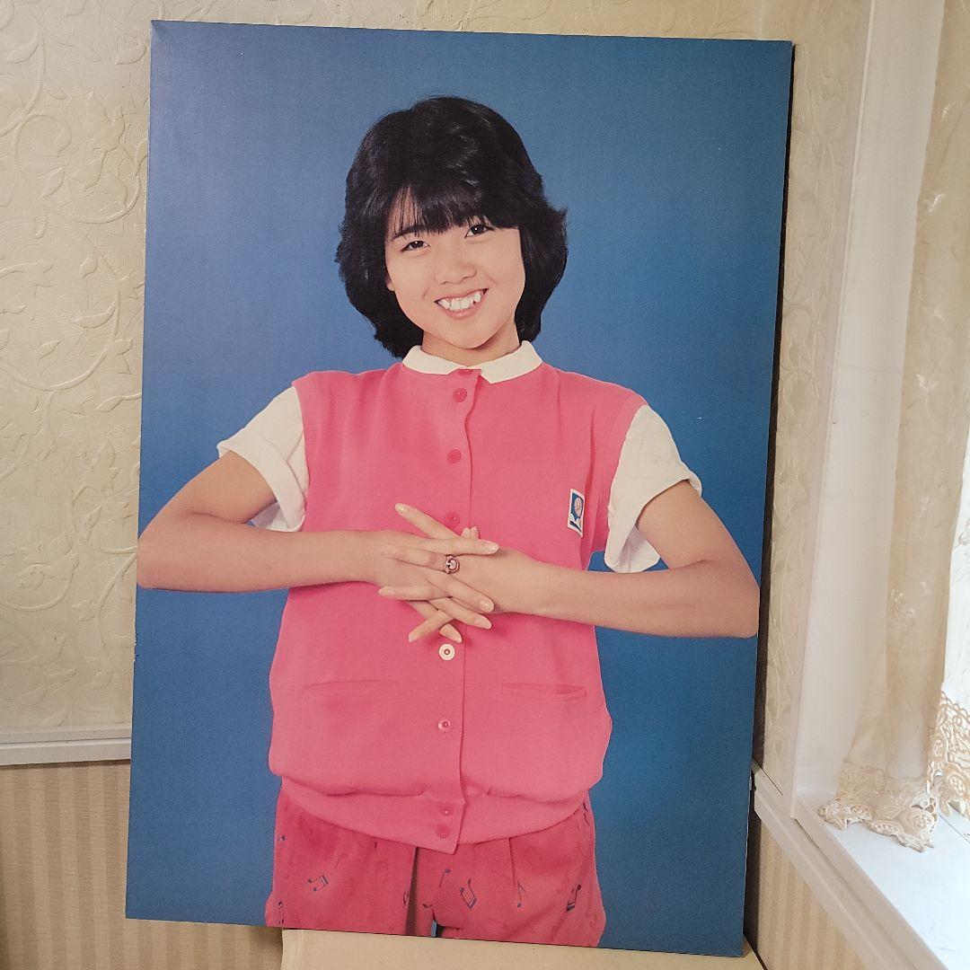 半額満載！スーパーSALE グランドセール！ 80'sアイドル 伊藤つかさ 特大パネル 82cm×57cm 木製プリント額 アイドル