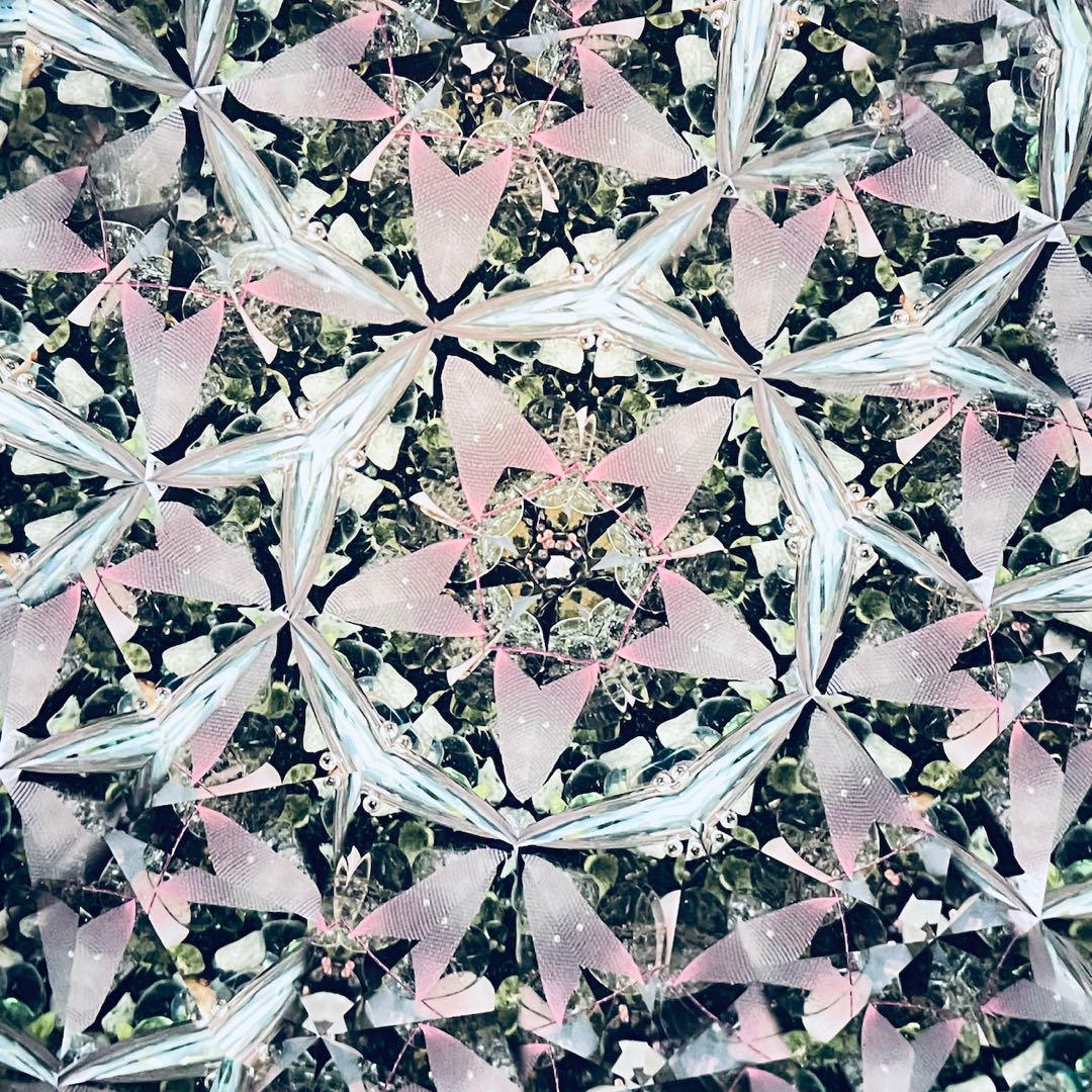 万華鏡　作家　小野寺慶子様　アート