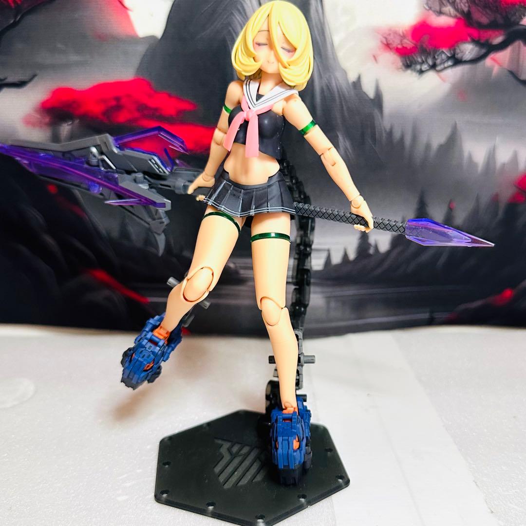 メガミデバイス バスタードール タンク ミッドナイトファング　組み立て完成品