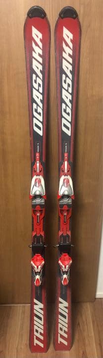 オガサカ　トライアン　SL 165cm R≒13m？スキー