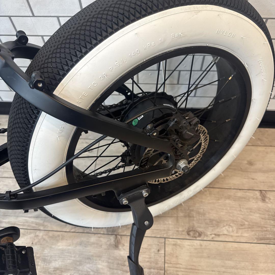 250
