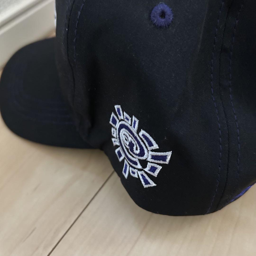 ✟
