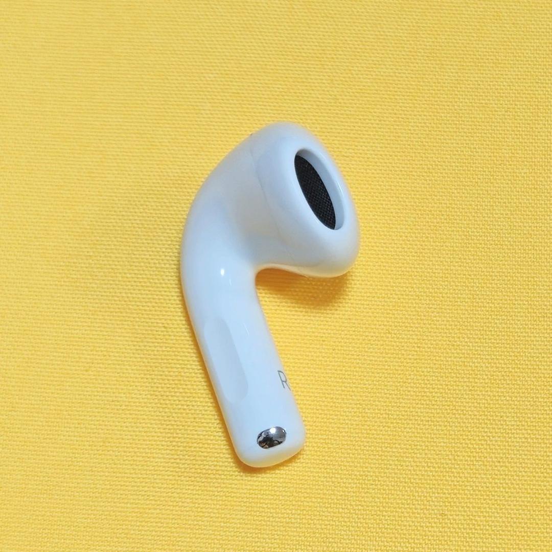 大人気新品 未使用品級 AirPods4 第四世代 右耳 ノイズキャンセリング ANC イヤホン