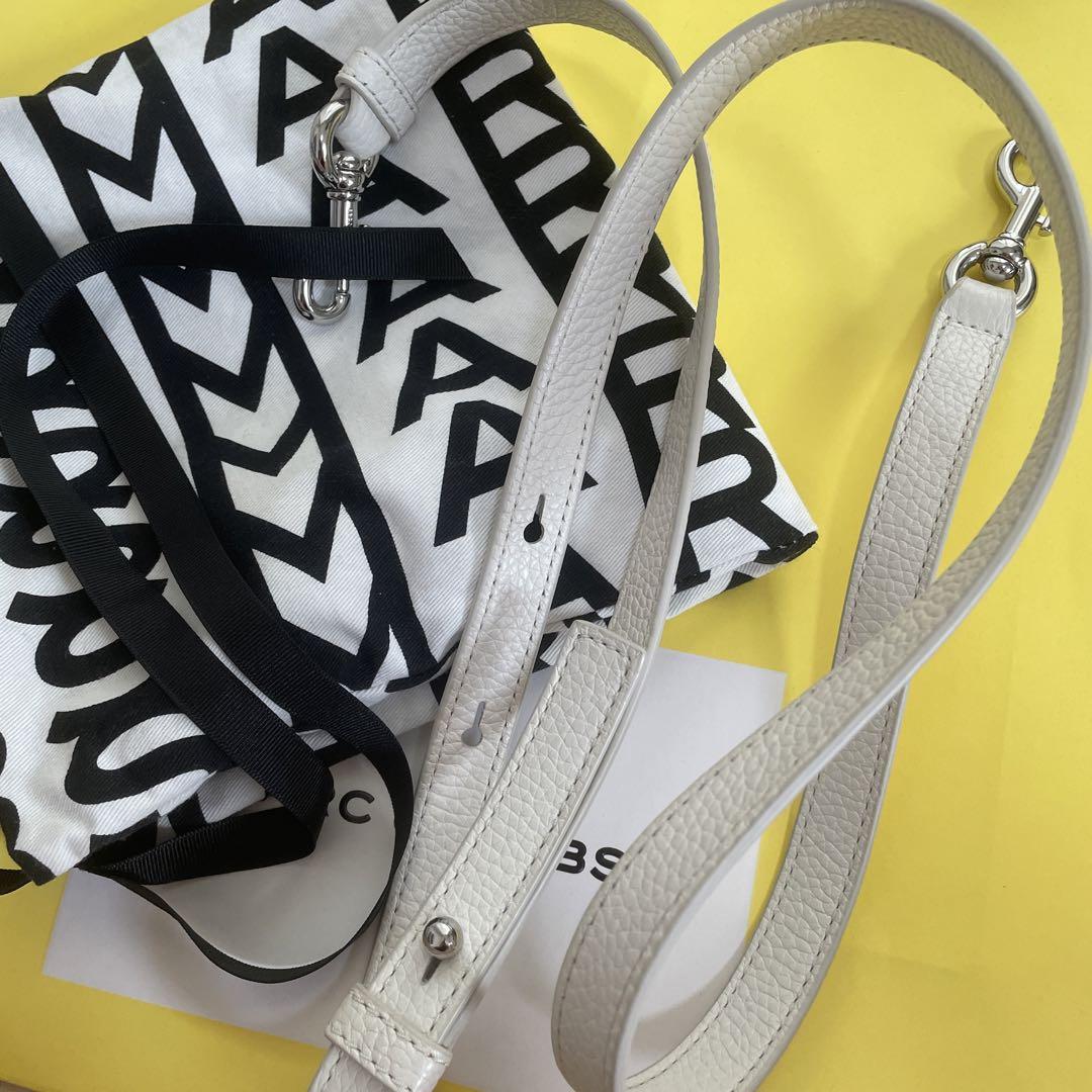 MARC JACOBS THE BUCKET ホワイト ショルダーバッグ