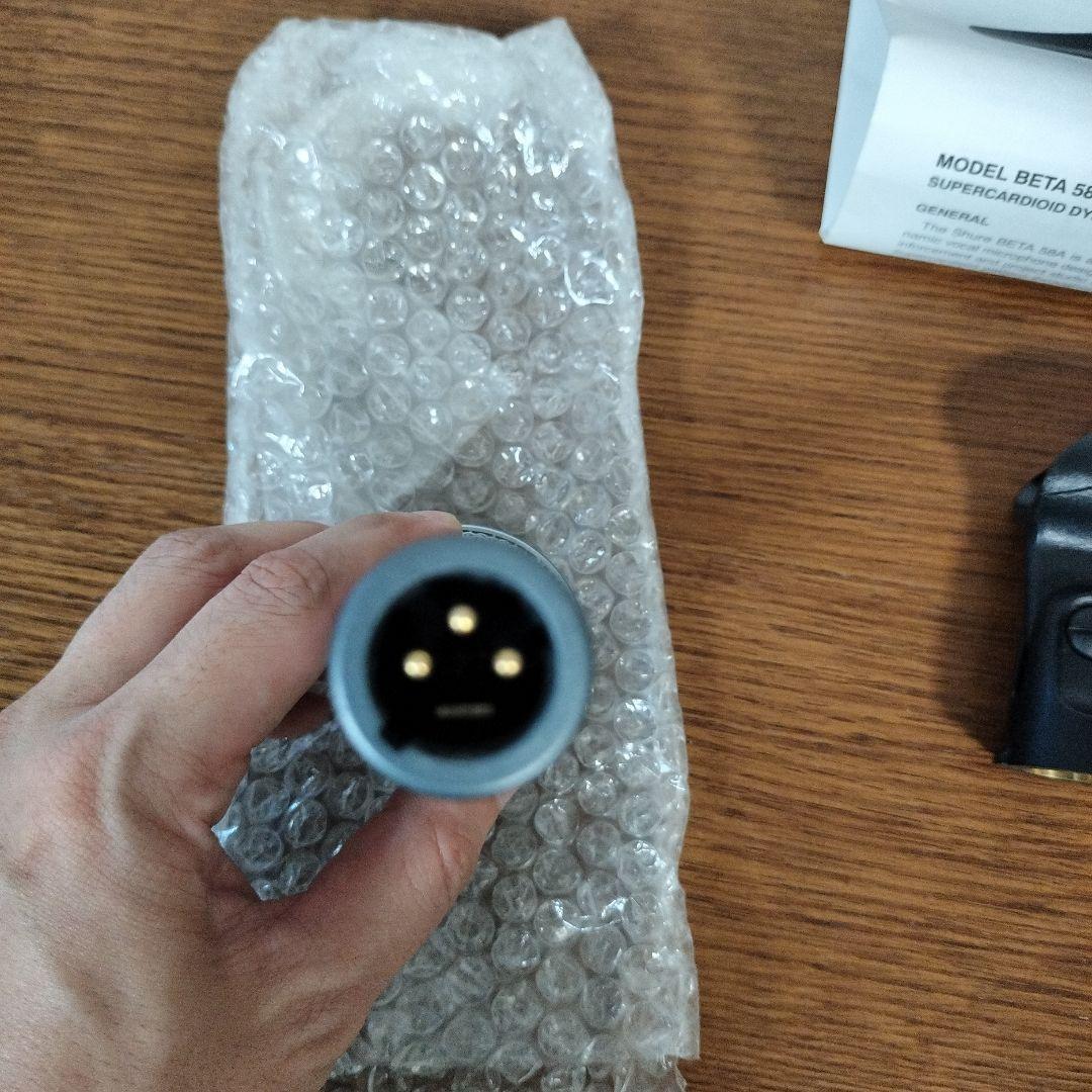 SHURE BETA 58A ダイナミックマイク 本体 + 付属品