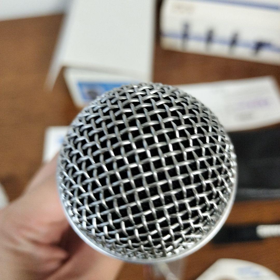 SHURE BETA 58A ダイナミックマイク 本体 + 付属品
