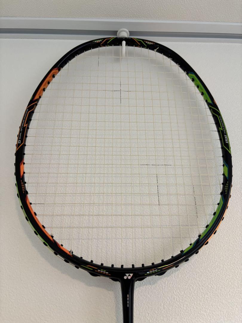 【美品】DUORA10 2本セットYONEX バドミントンラケット