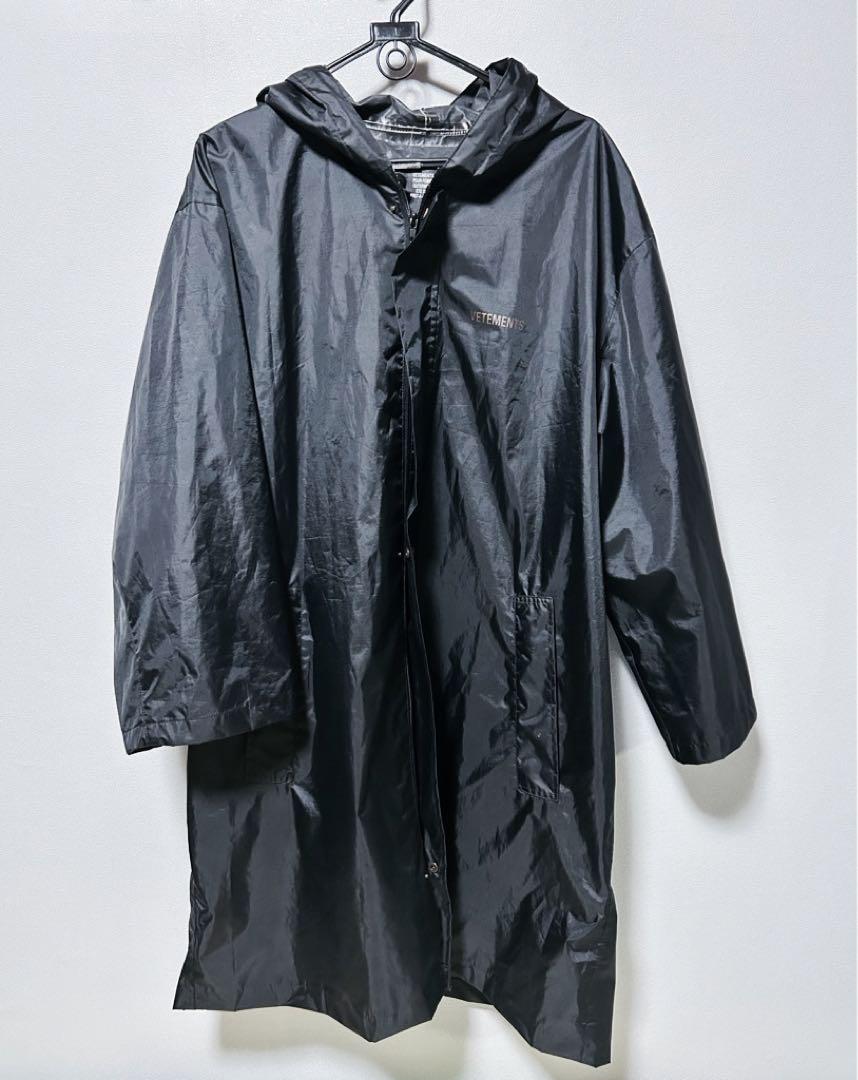 VETEMENTS ナイロンコートETE2016
