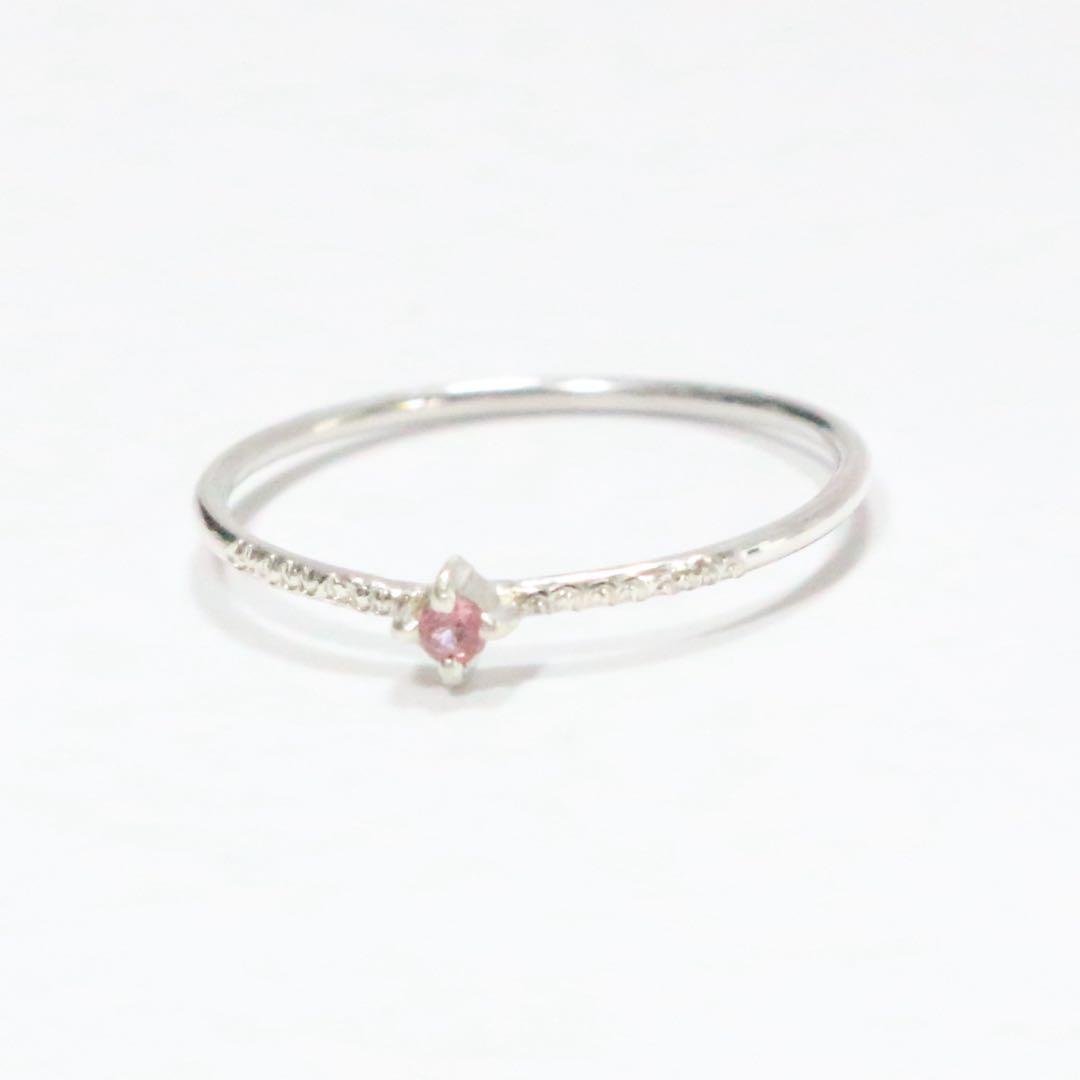 淡ローズピンクの輝きベイリネナイト細身両サイドミル打ちシルバーリング10号強