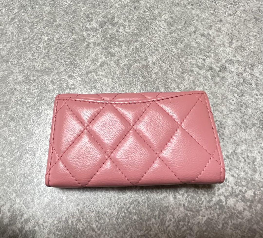 CHANEL (シャネル) マトラッセシルバー金具 6連 キーケース ピンク