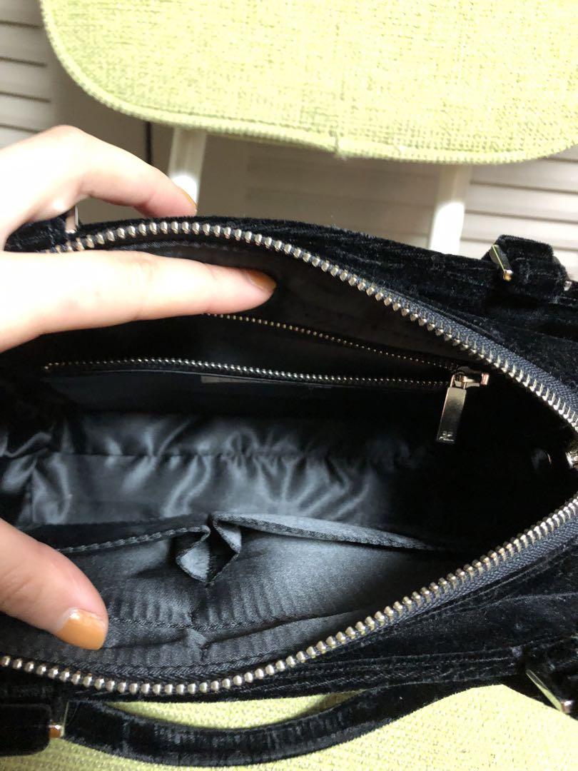 COURREGES 黒 キルティング ハンドバッグ COURREGES 黒 キルティング ハンドバッグ レディース