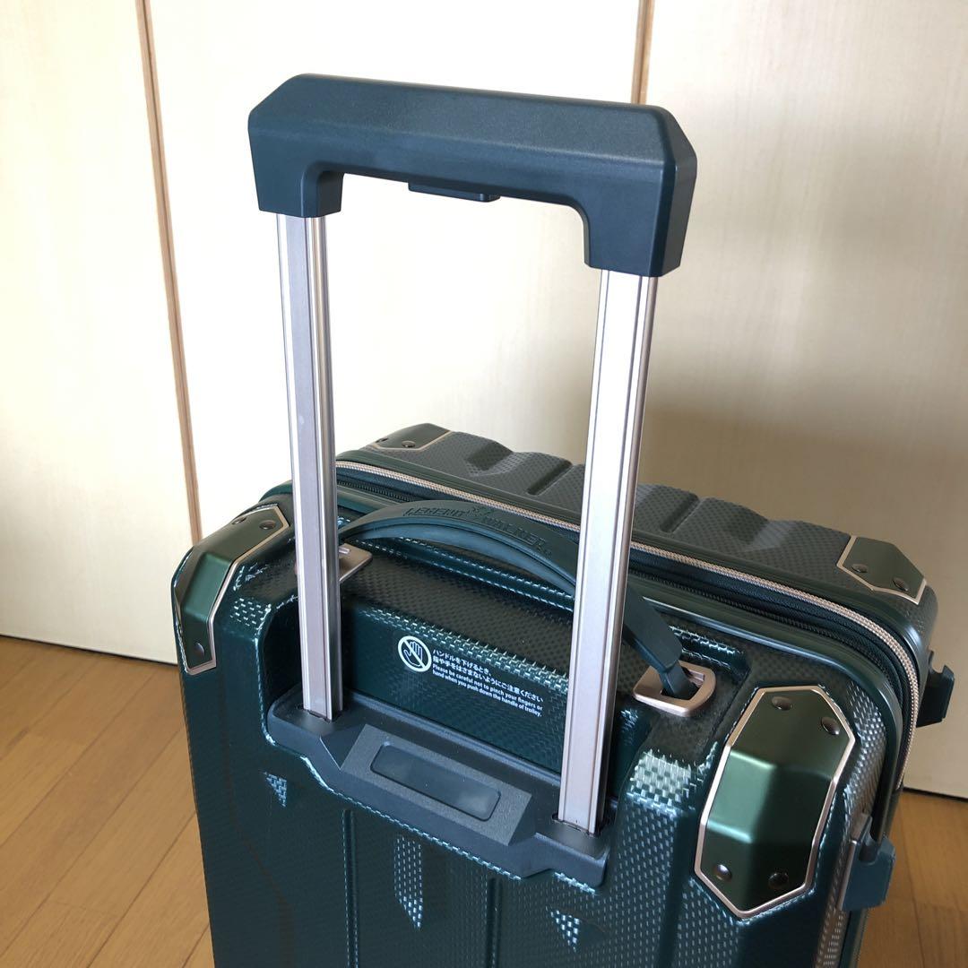 こ*ろ様 ダークグリーン 中型キャリーケース TSAロック付き
