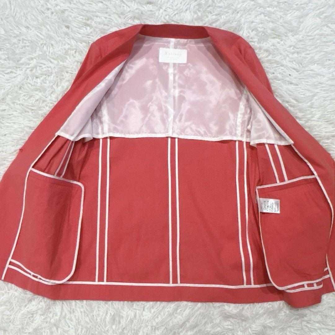 ピンク