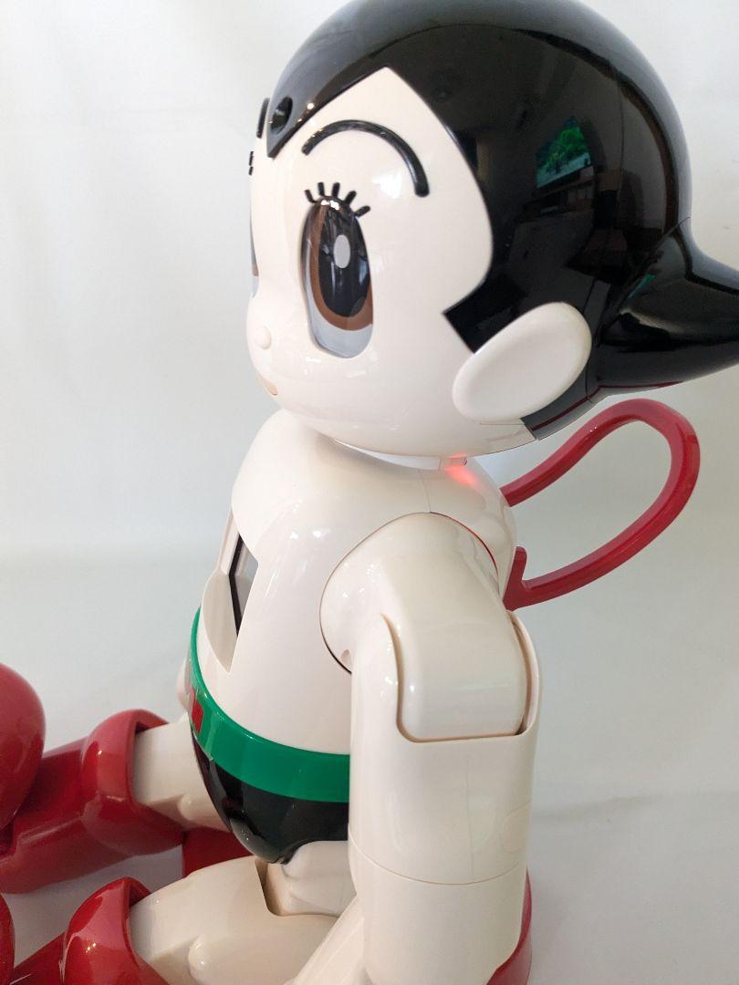 AI ロボット おすわりATOM 講談社
