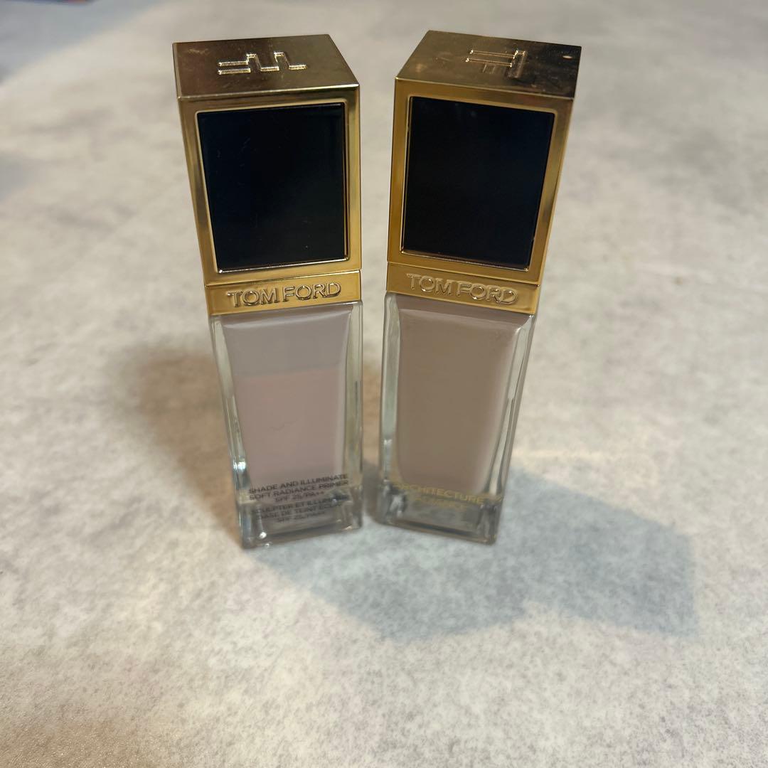 トムフォードアーキテクチャーラディアンスハイドレーティングファンデーション 下地TOM FORD BEAUTY