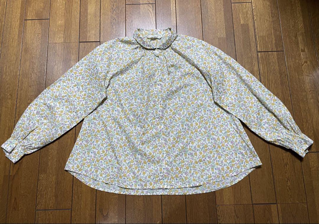 【極美品】NIMES（ニーム）　リバティタナローン　花柄ブラウス　長袖