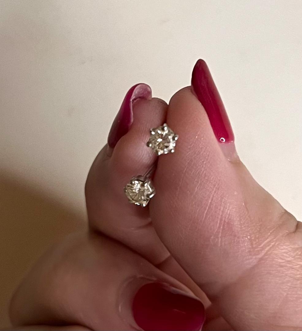 ヴァンドーム青山 ダイヤモンドピアス プラチナ
