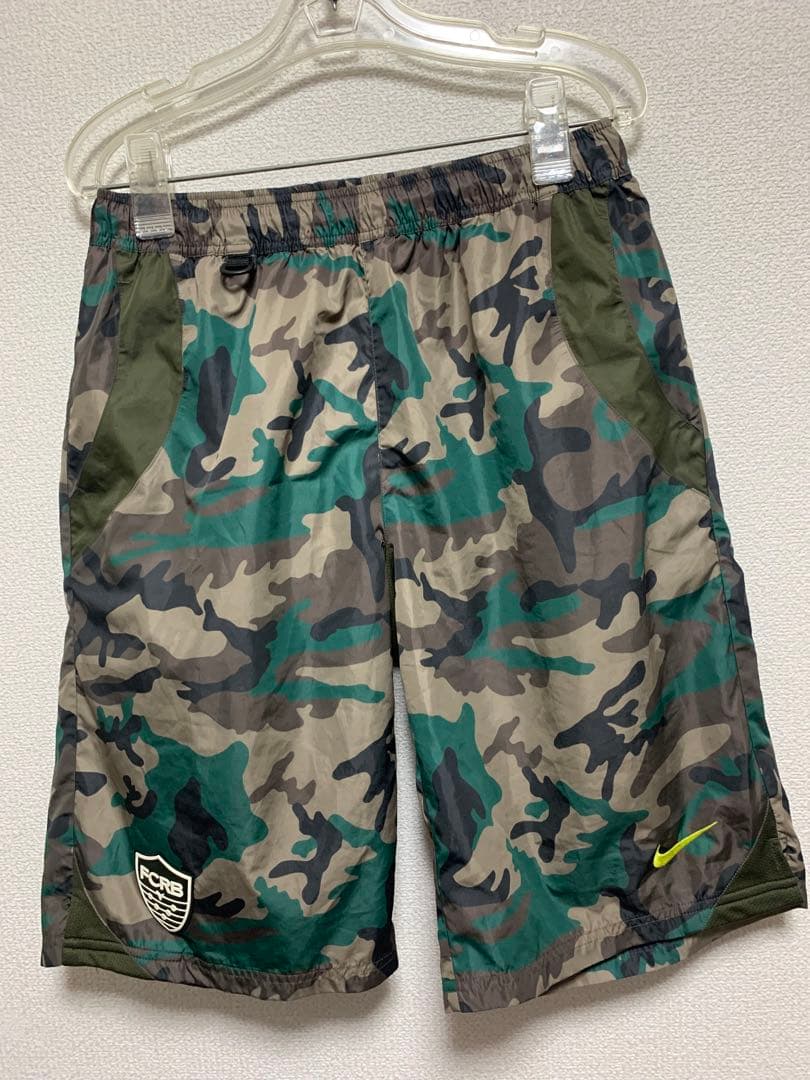 レア アーカイブ FCRB NIKE ナイキ 迷彩 ショートパンツ 【本物新品