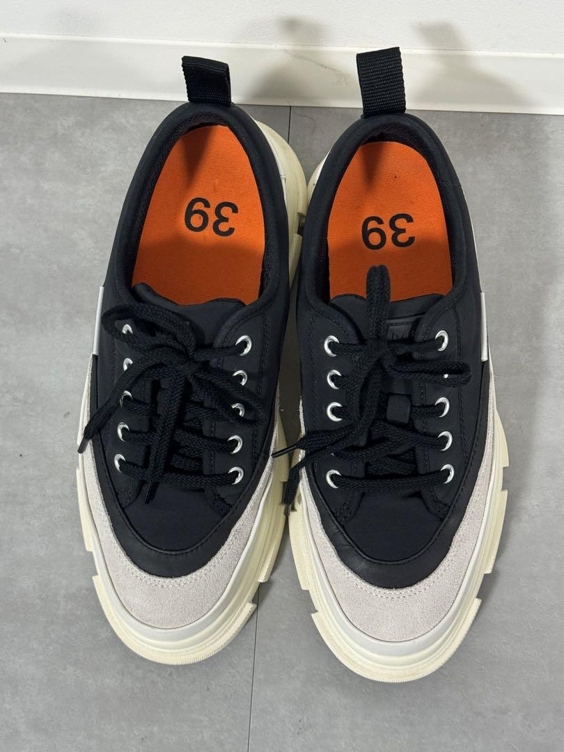 BOTH – GAO EVA LOW-TOP BLACK & WHITE