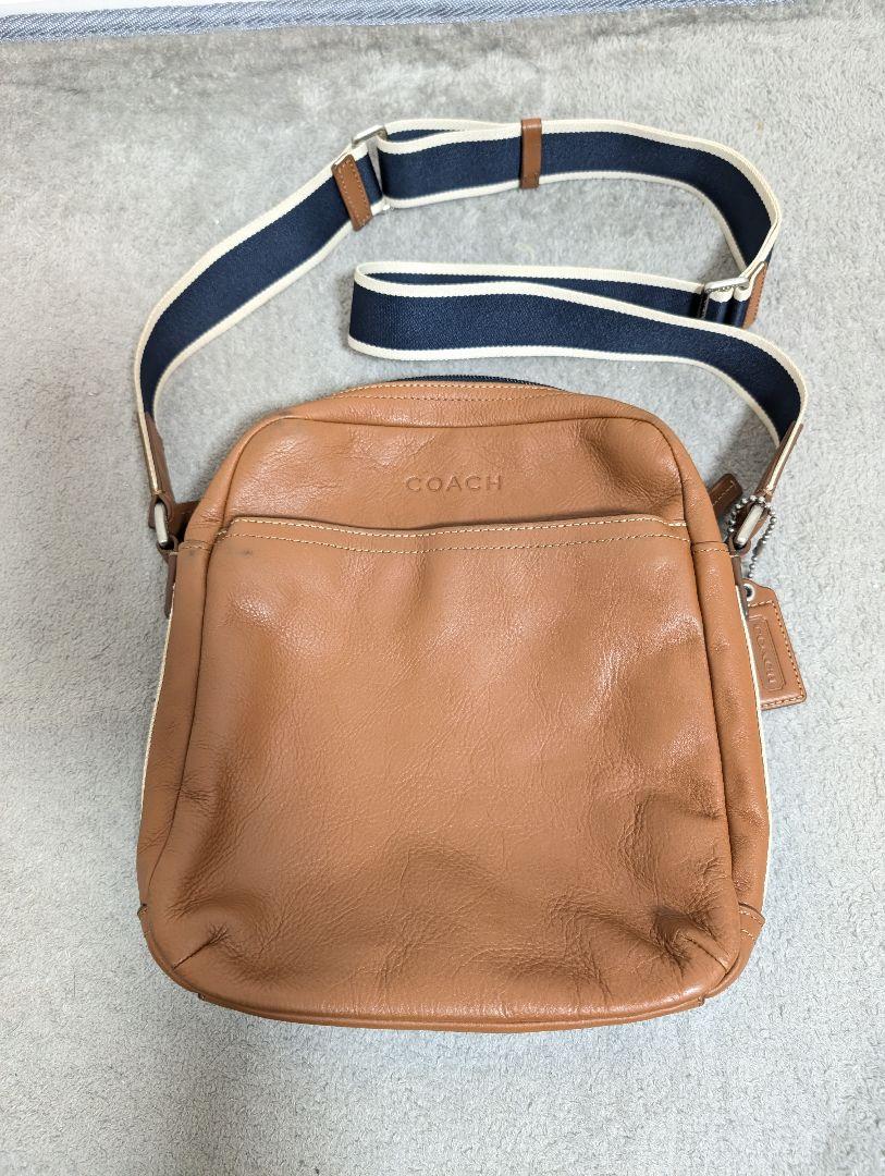 COACH ブラウン ショルダーバッグ