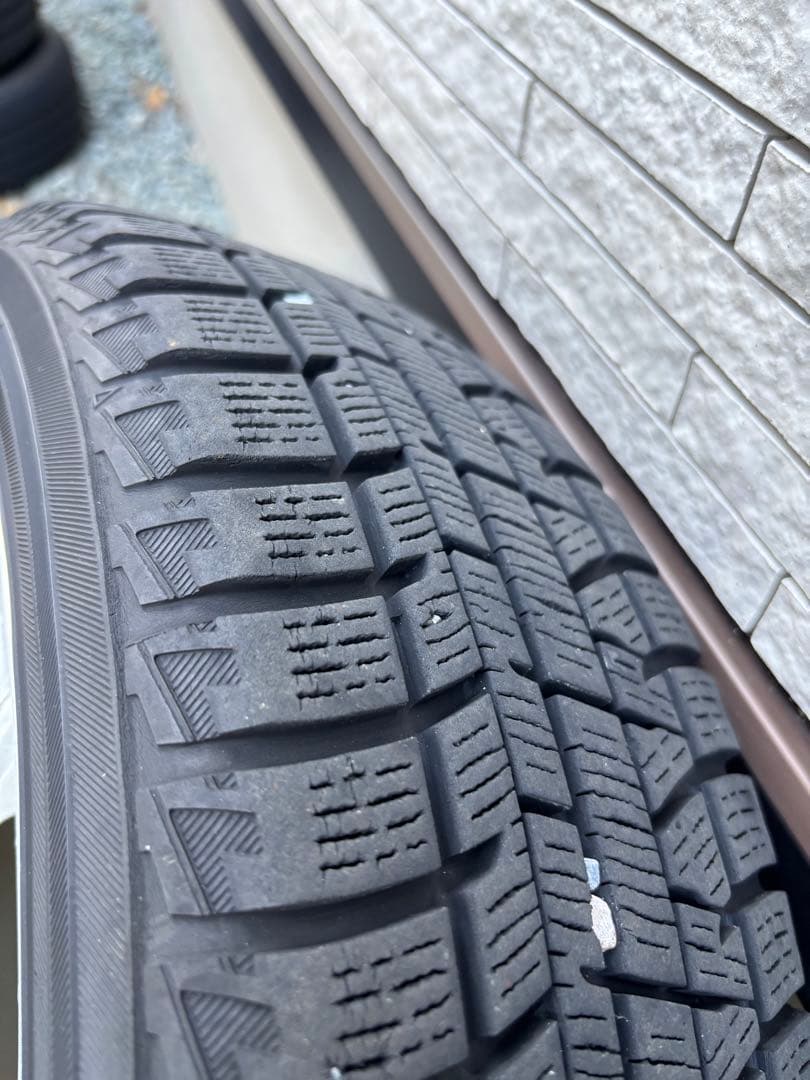 ヨコハマスタッドレス タイヤ14インチタイヤホイールセットYokohama