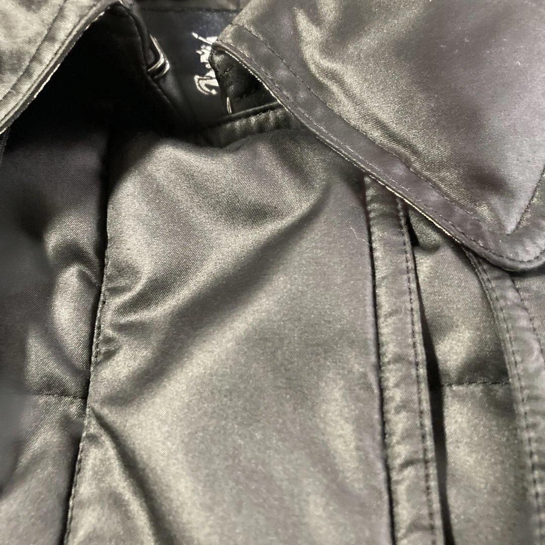 バーバリーロンドンダウンジャケットボタン付きBurberry LONDON 38 バーバリーロンドンダウンジャケットボタン付きBurberry LONDON 38