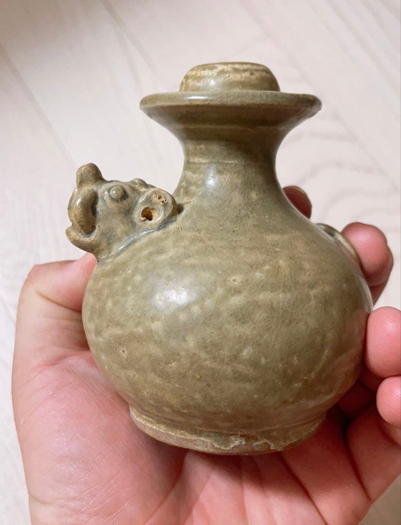越窯龍頭壺　越州窯 陶芸　茶道具 酒器 青磁　骨董品　古美術品