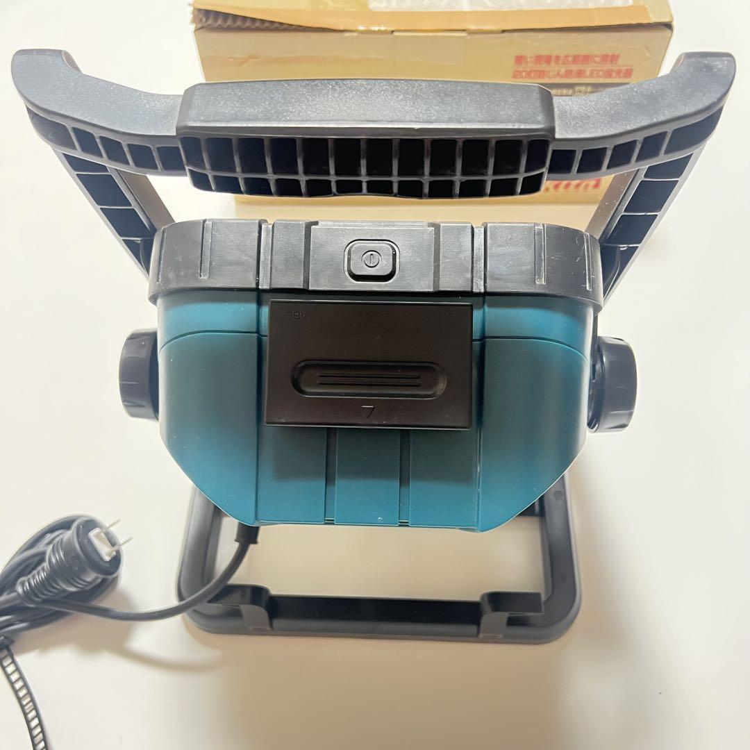 美品 MAKITA マキタ 14.4V/18VAC/DC ワークライトML805