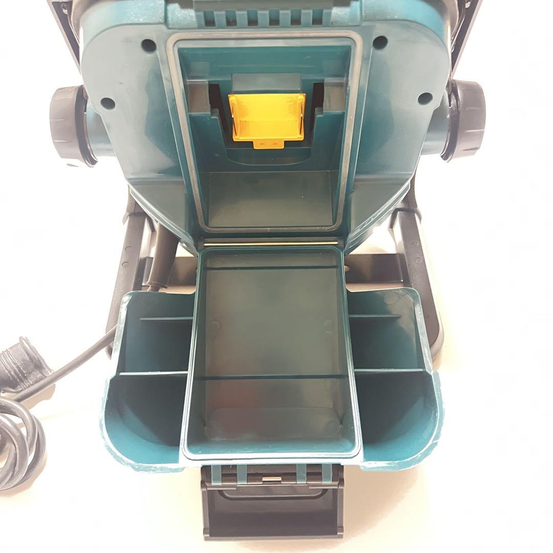 美品 MAKITA マキタ 14.4V/18VAC/DC ワークライトML805