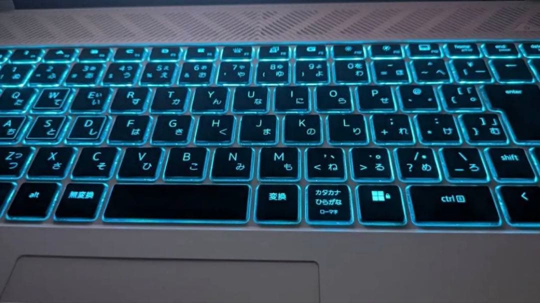 DELL Gシリーズ ゲーミングノートパソコン ホワイト