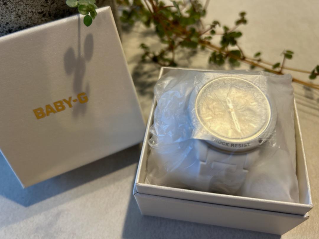 BABY-G腕時計　ホワイト　CASIO  レディース