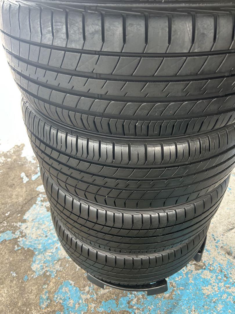 マナレイ 18インチ7J +48 ダンロップルマン215/45R18