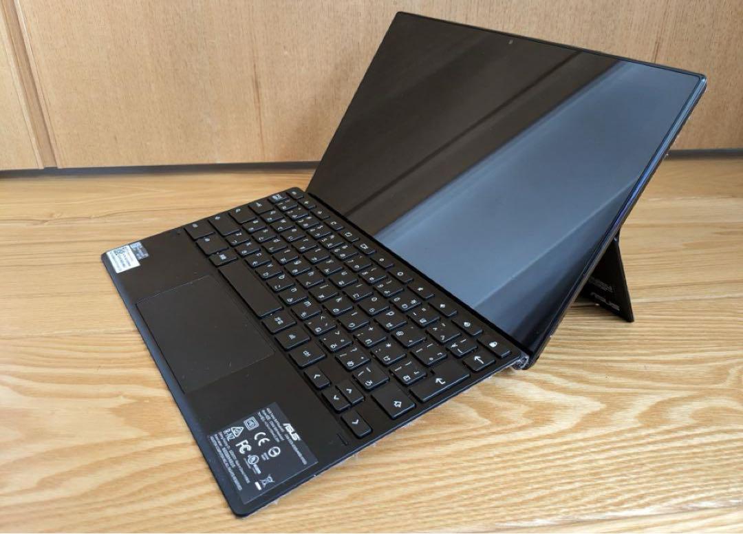 ASUS Chromebook Detachable CM3(セパレート型)