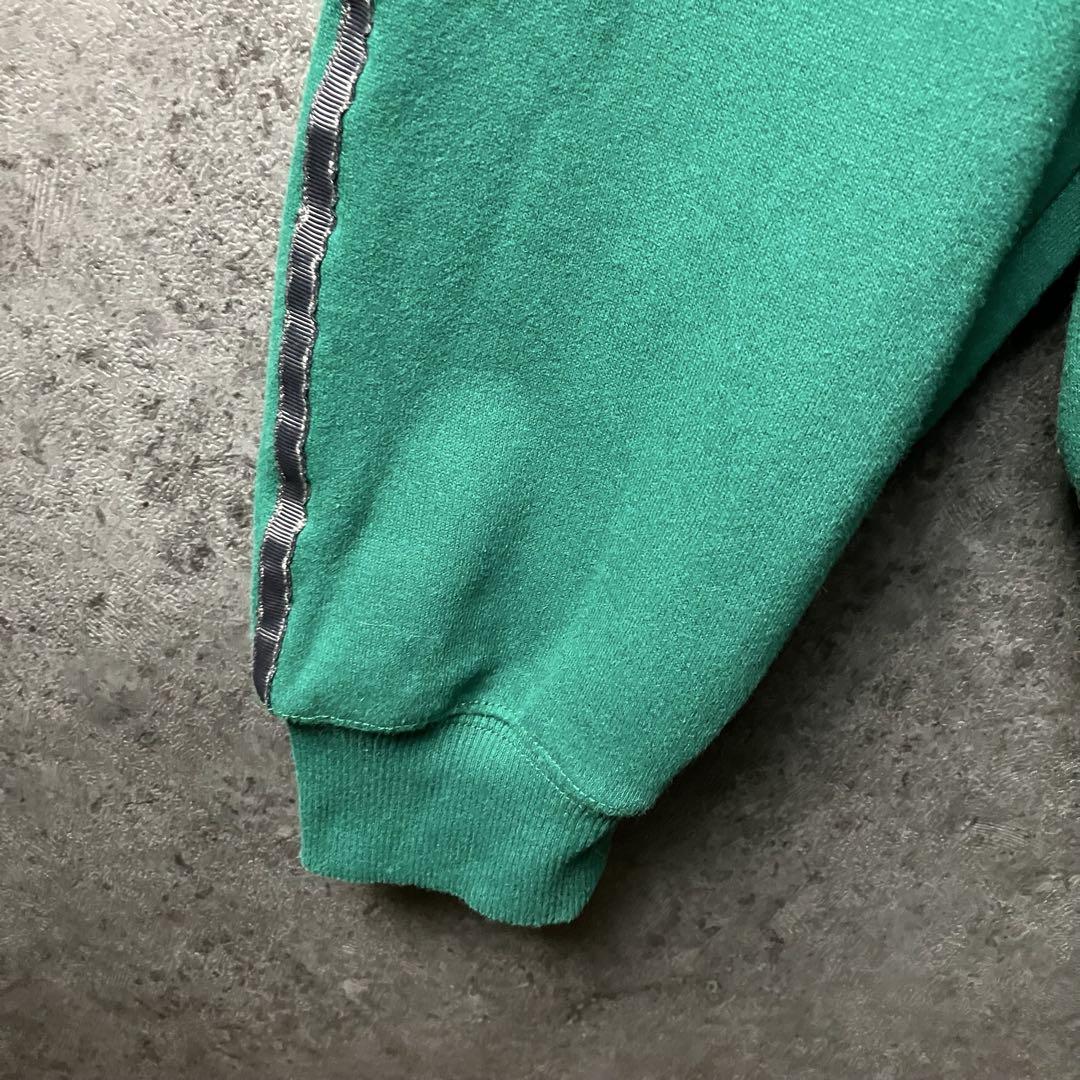 緑 黒