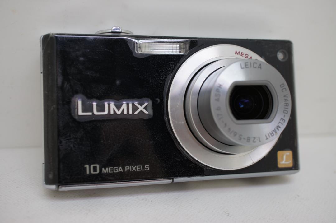 Panasonic LUMIX DMC-FX35（黒）☆動作確認済☆塗装劣化☆