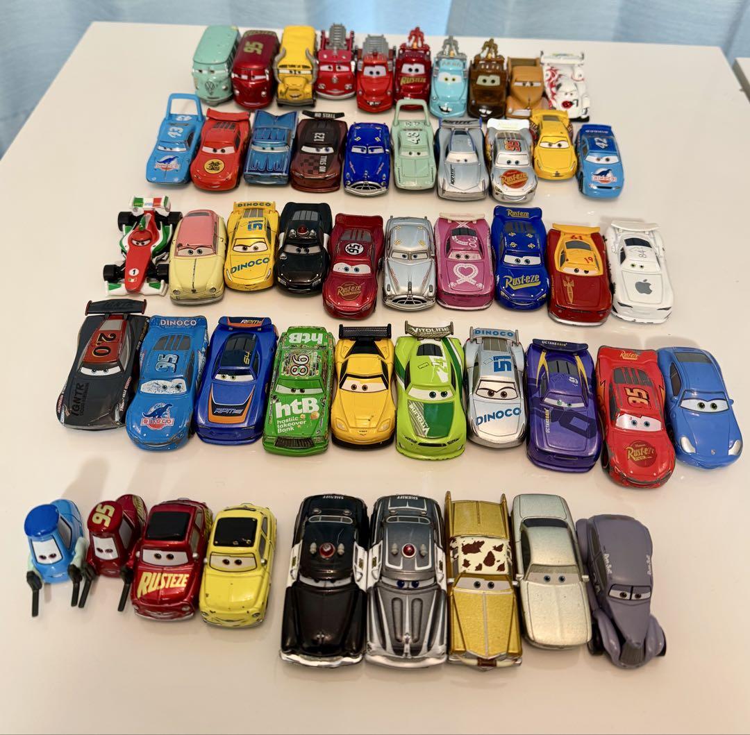 カーズ トミカ収納ケース付き