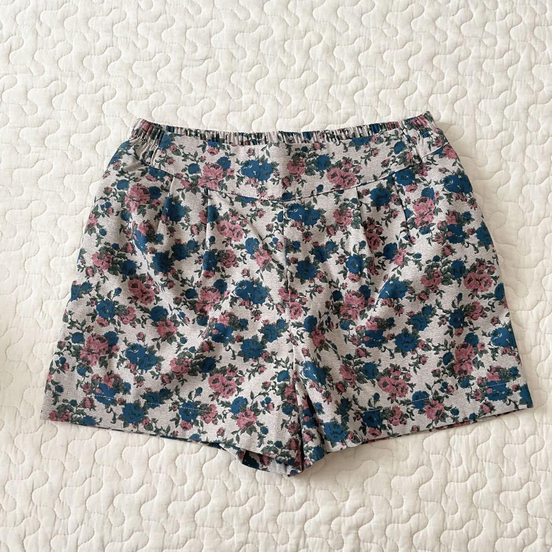 何でも揃う 花柄 ショートパンツ L ジエンポリアム THE EMPORIUM