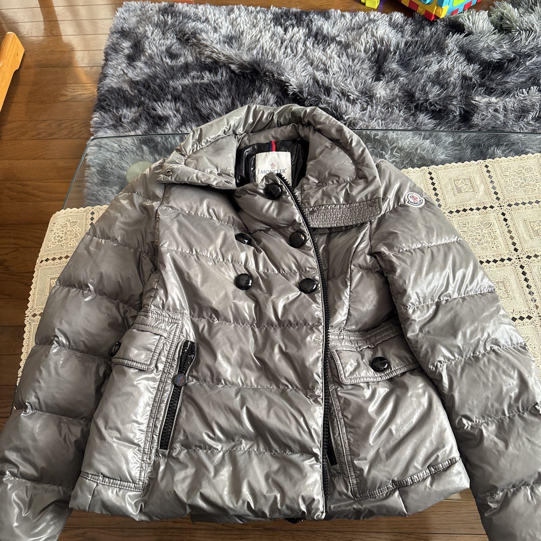 割引価格 女性 )MONCLER ダウンジャケット グレー ジャケット・アウター