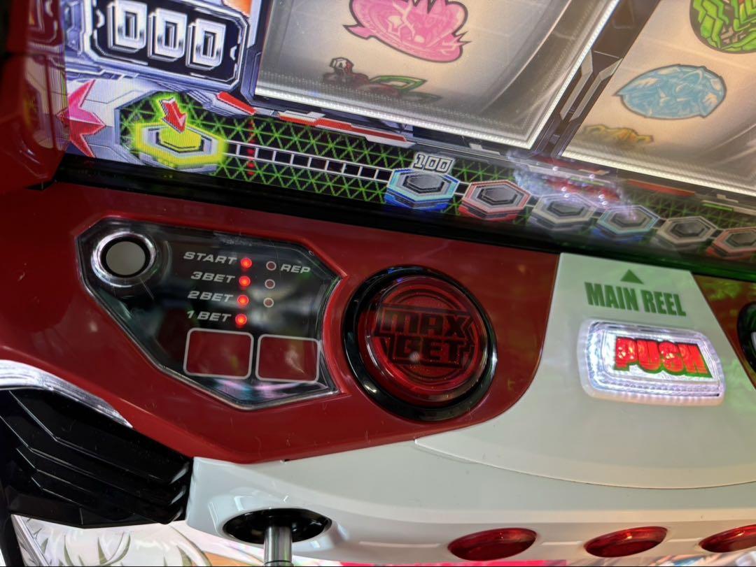 スマスロ実機【L革命機ヴァルヴレイヴD 】すぐに遊べる❗️送料無料❗️