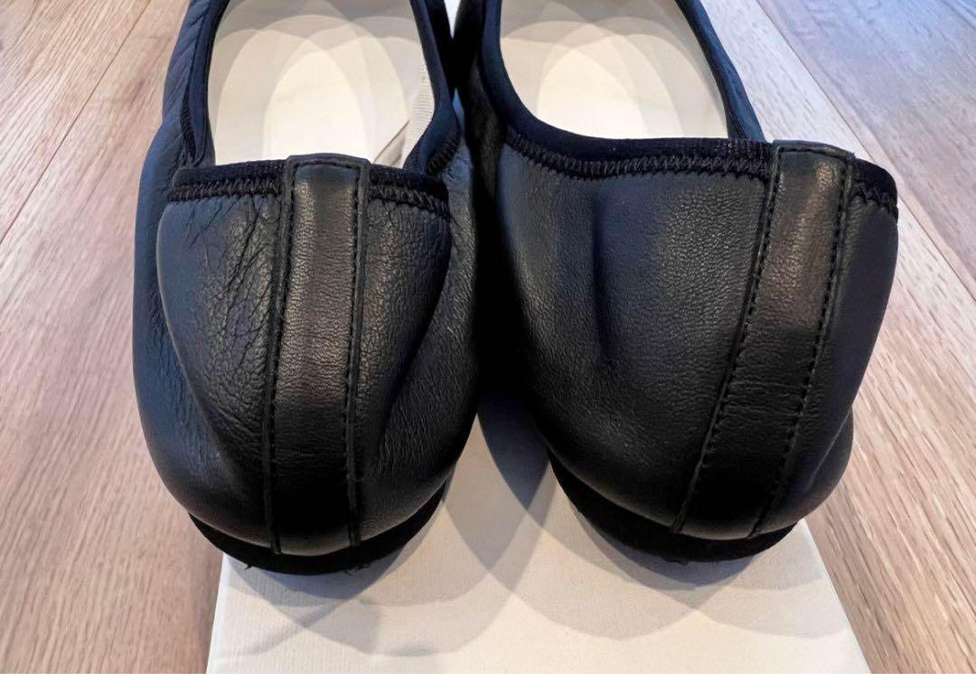 美品　kurun ウォータープルーフスムース ブラック