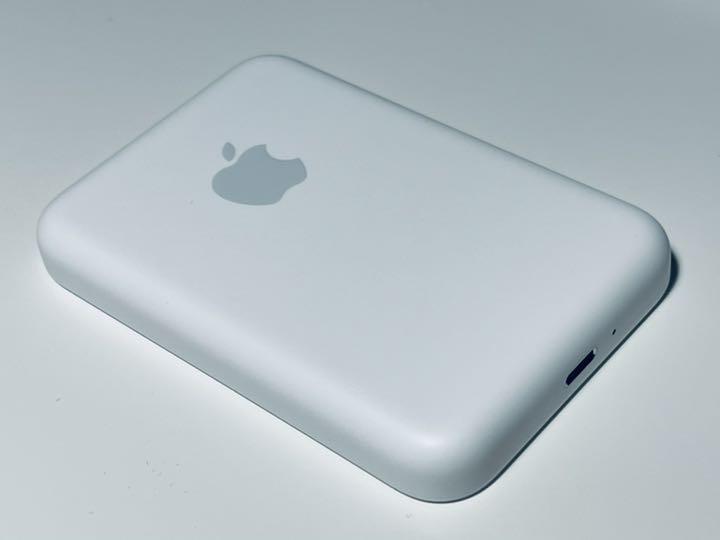 純正】Apple MagSafeバッテリーパック