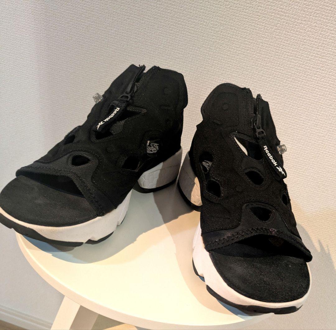 Reebok　リーボック　ポンプフューリー　インスタ　ジップ　サンダル　ミハラ