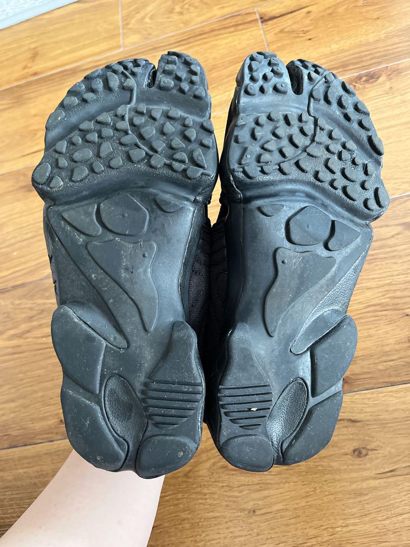 NIKE エアリフト　DZ4182-010
