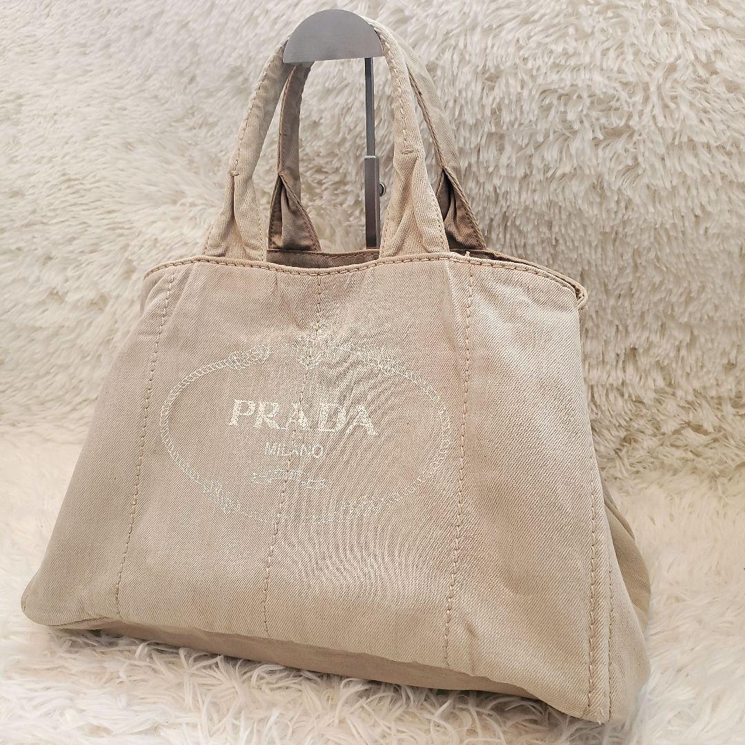 ⭐大容量⭐PRADA　カナパ トートバッグ　ベージュ　ゴールド三角プレート