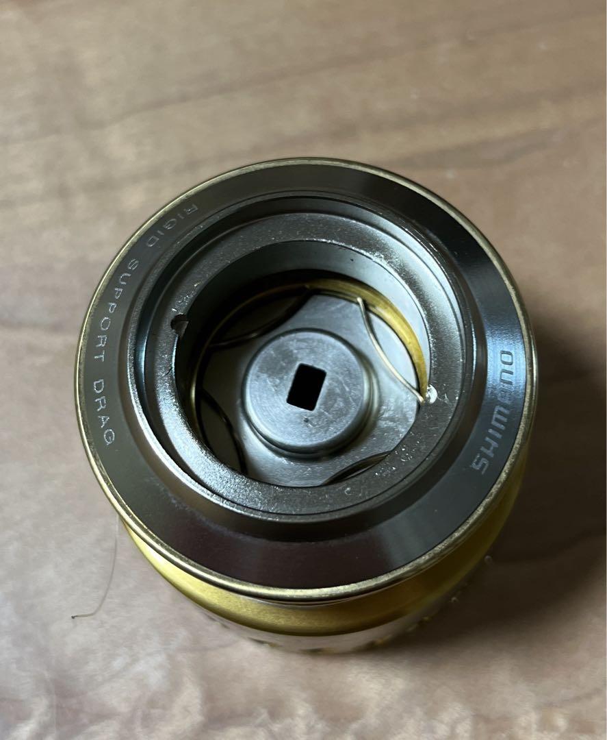 シマノ　ステラ2500 スプール