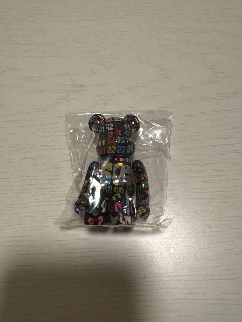 ベアブリックシリーズ50シークレット50TH目立った傷や汚れなし