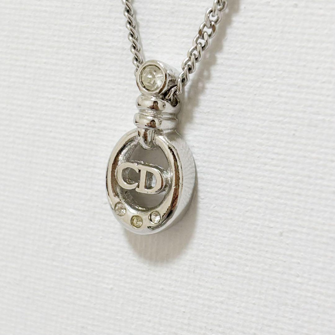【美品】クリスチャンディオール　ロゴ　ネックレス 楕円　CDロゴ　DIOR