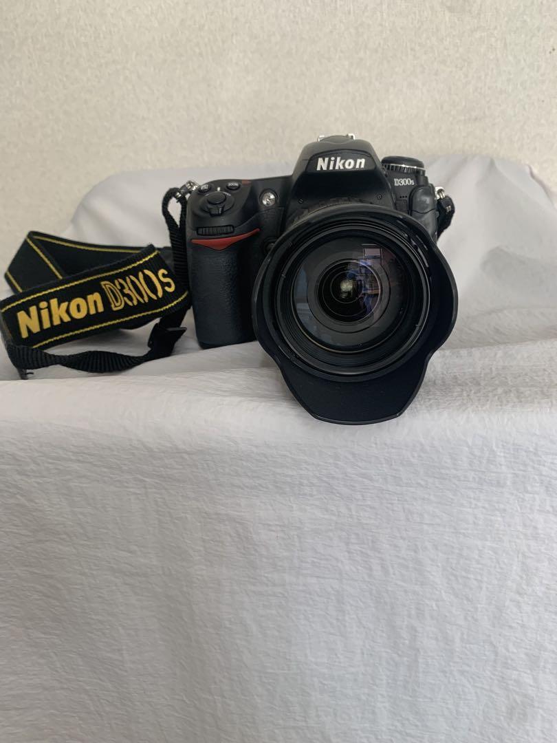 美品Nikon D300Sデジタル一眼レフカメラ